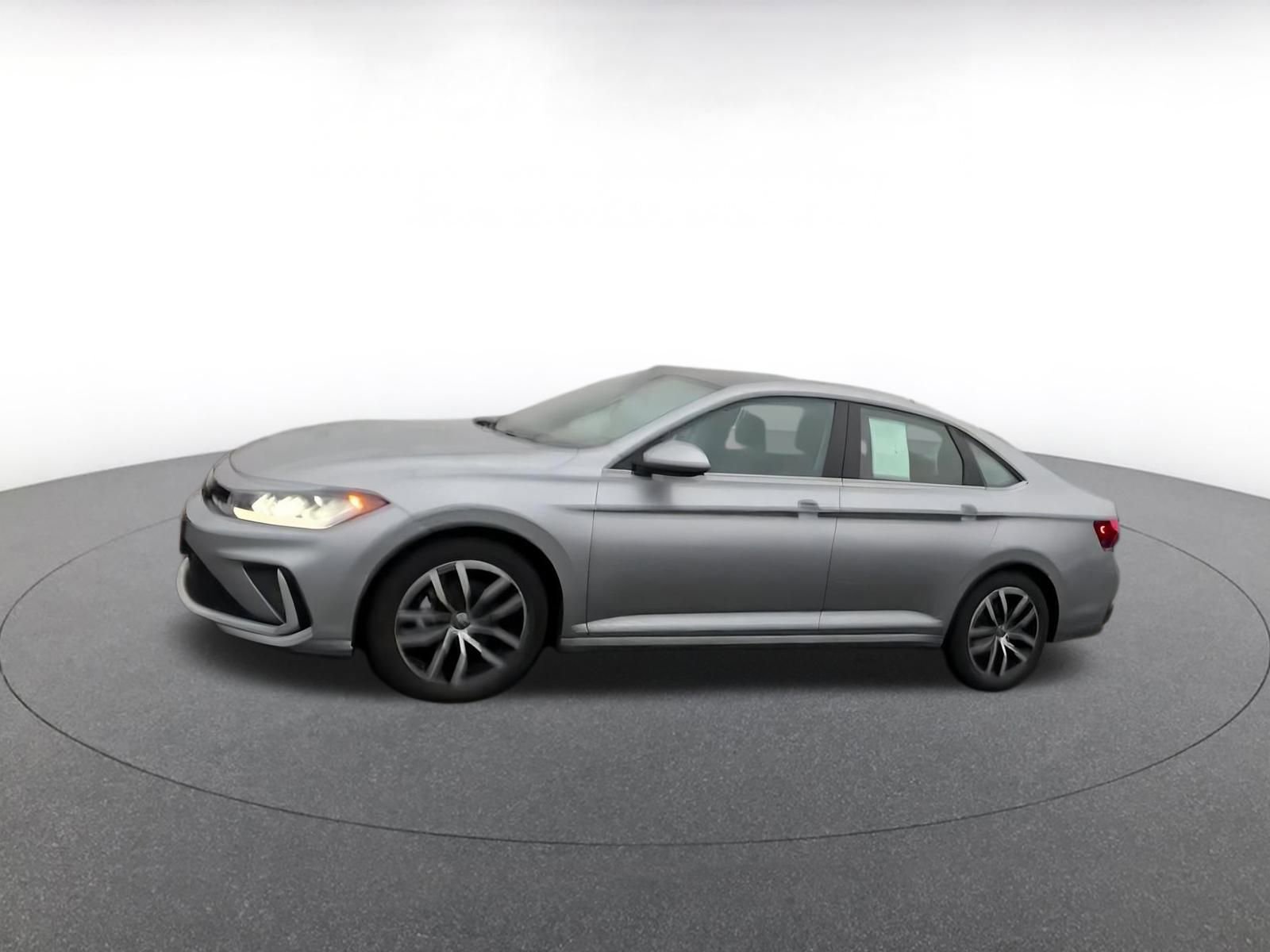 Thumbnail: 2025 Volkswagen Jetta - 8