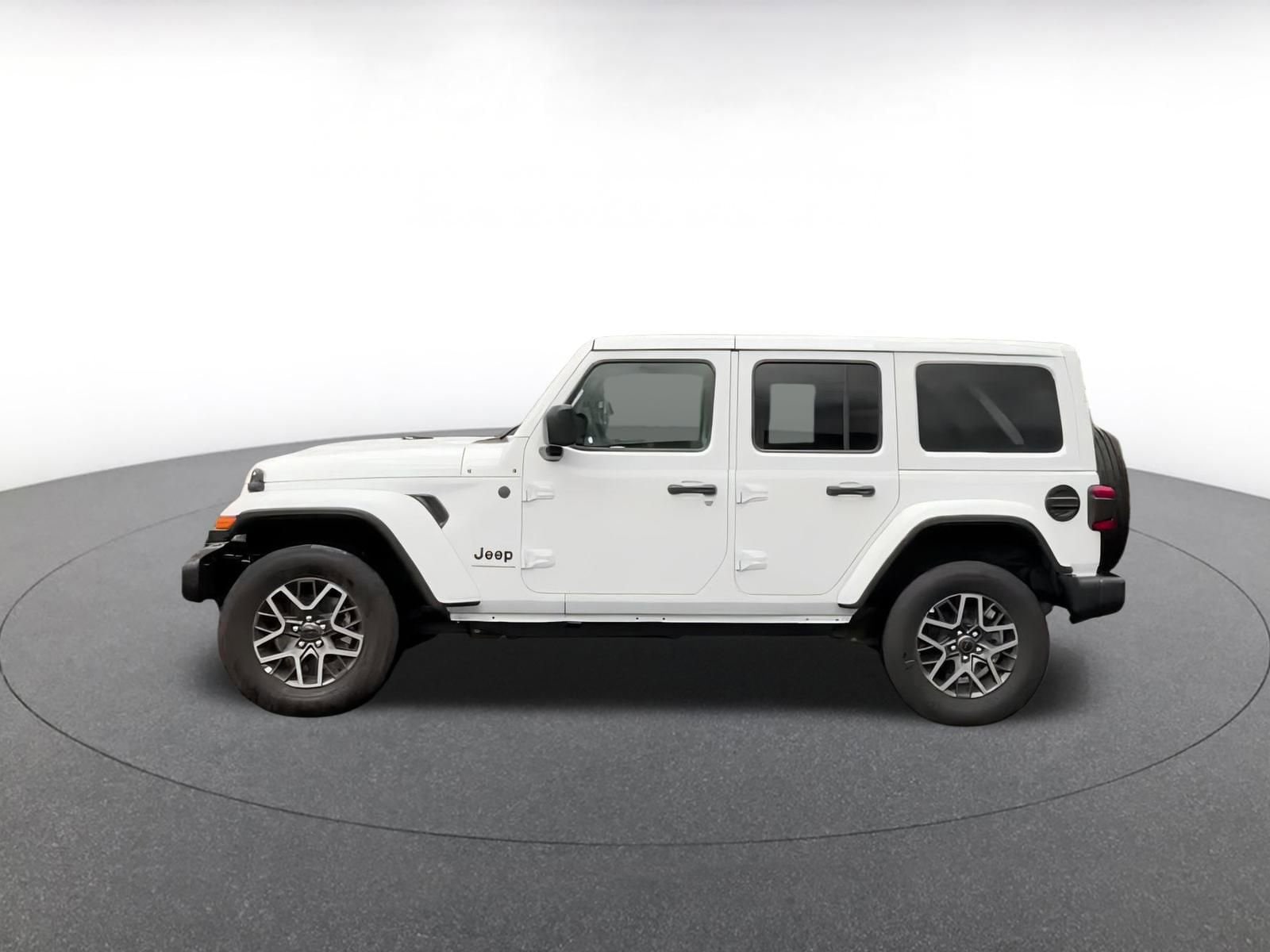 Thumbnail: 2025 Jeep Wrangler - 9