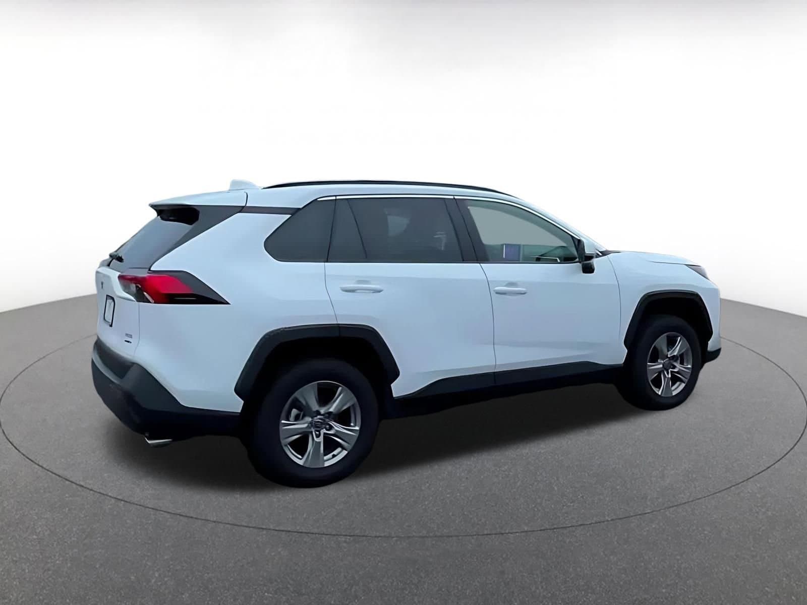 Thumbnail: 2025 Toyota RAV4 - 14