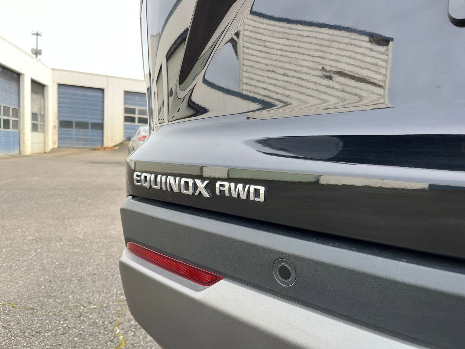 Thumbnail: 2025 Chevrolet Equinox - 17