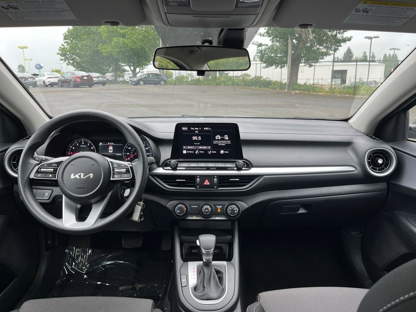 Thumbnail: 2024 Kia Forte - 31