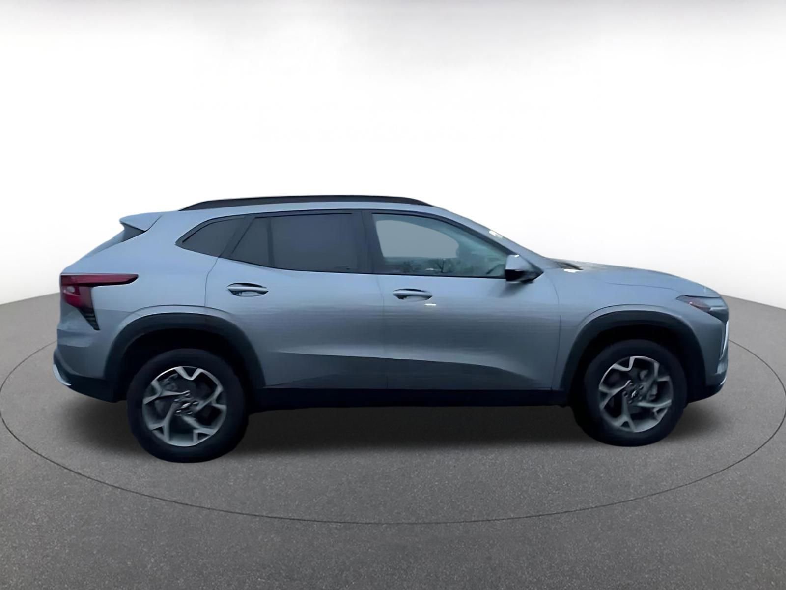 Thumbnail: 2025 Chevrolet Trax - 15