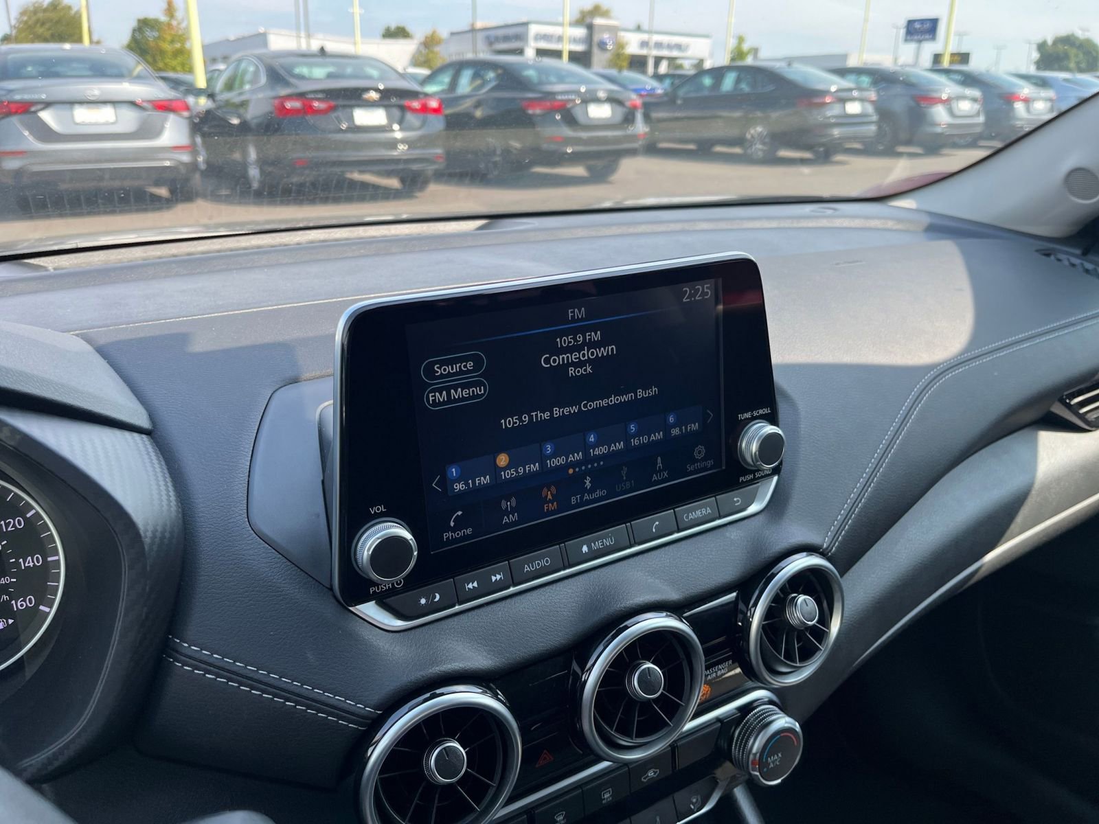 Thumbnail: 2024 Nissan Sentra - 18