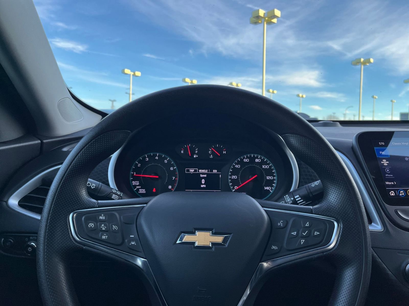 Thumbnail: 2023 Chevrolet Malibu - 27