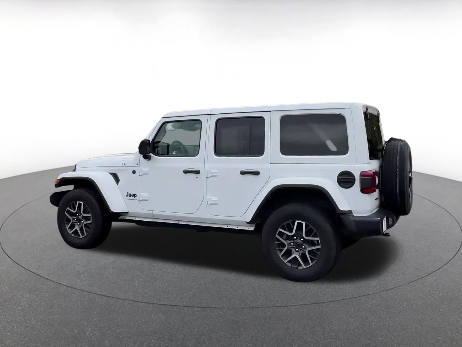 Thumbnail: 2025 Jeep Wrangler - 9