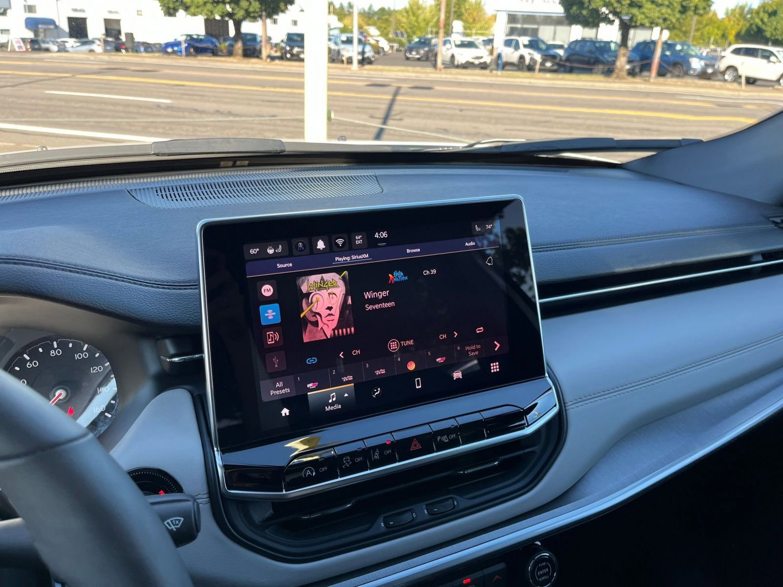 Thumbnail: 2025 Jeep Compass - 20