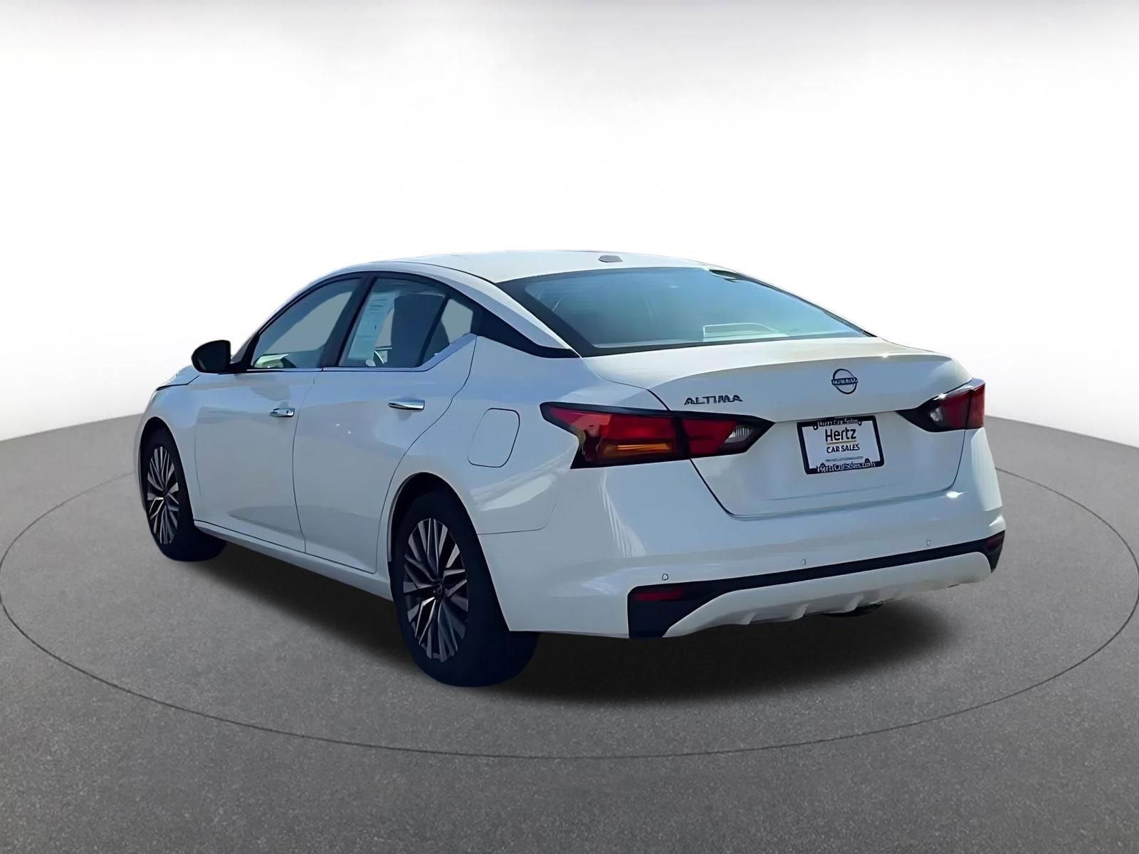 Thumbnail: 2025 Nissan Altima - 11