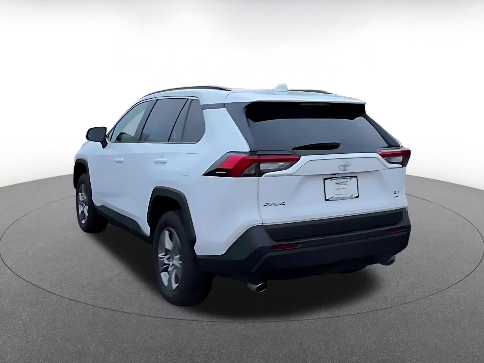 Thumbnail: 2025 Toyota RAV4 - 10