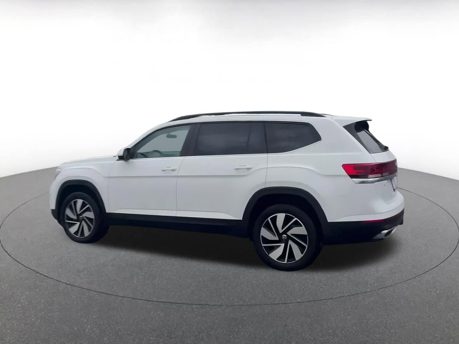 Thumbnail: 2025 Volkswagen Atlas - 9
