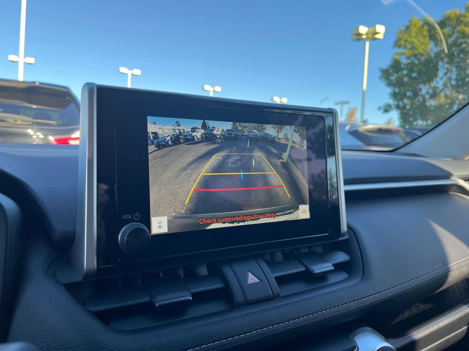 Thumbnail: 2025 Toyota RAV4 - 18