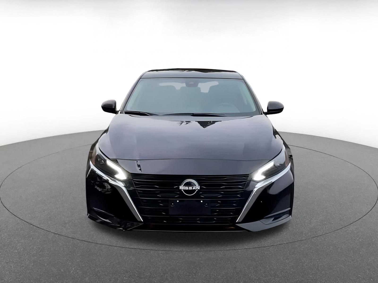 Thumbnail: 2024 Nissan Altima - 4