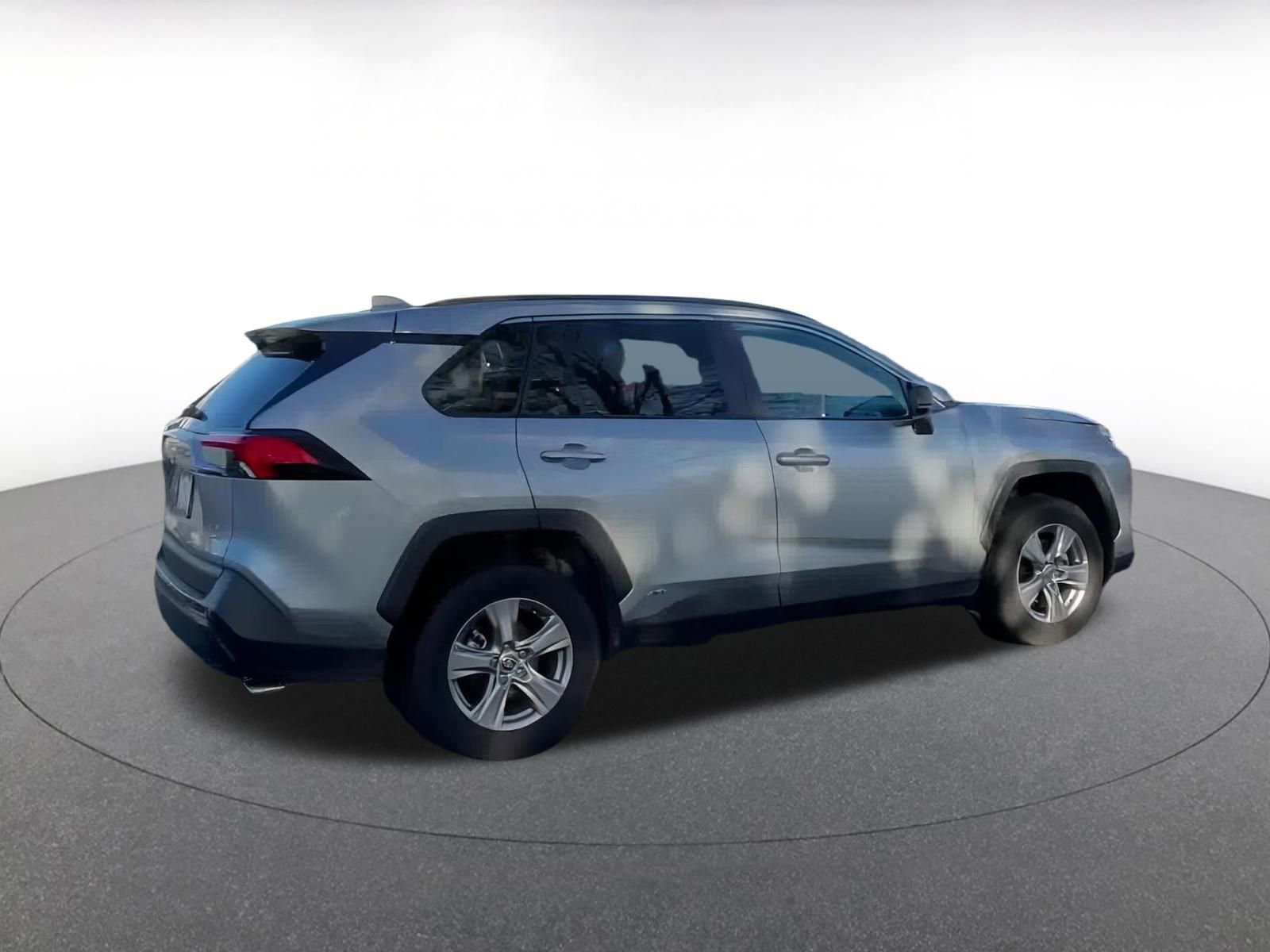 Thumbnail: 2025 Toyota RAV4 - 11