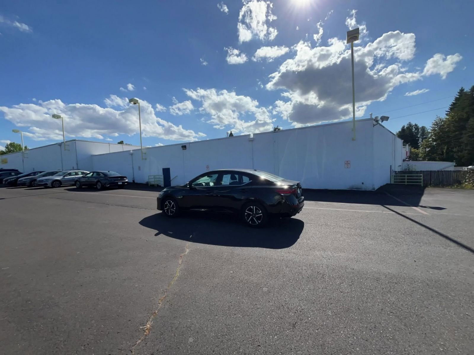 Thumbnail: 2024 Nissan Sentra - 15