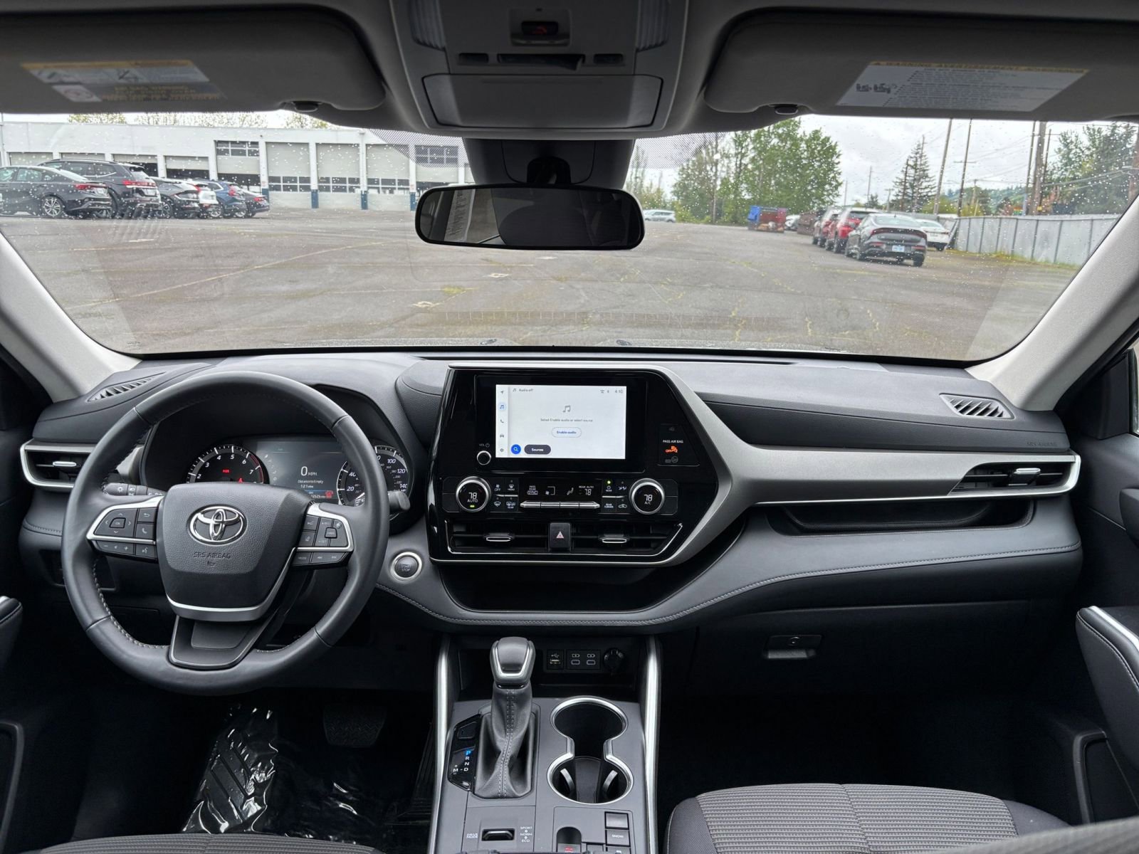 Thumbnail: 2025 Toyota Highlander - 35
