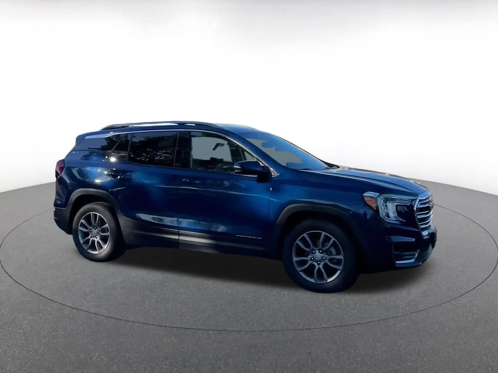 Thumbnail: 2023 GMC Terrain - 2