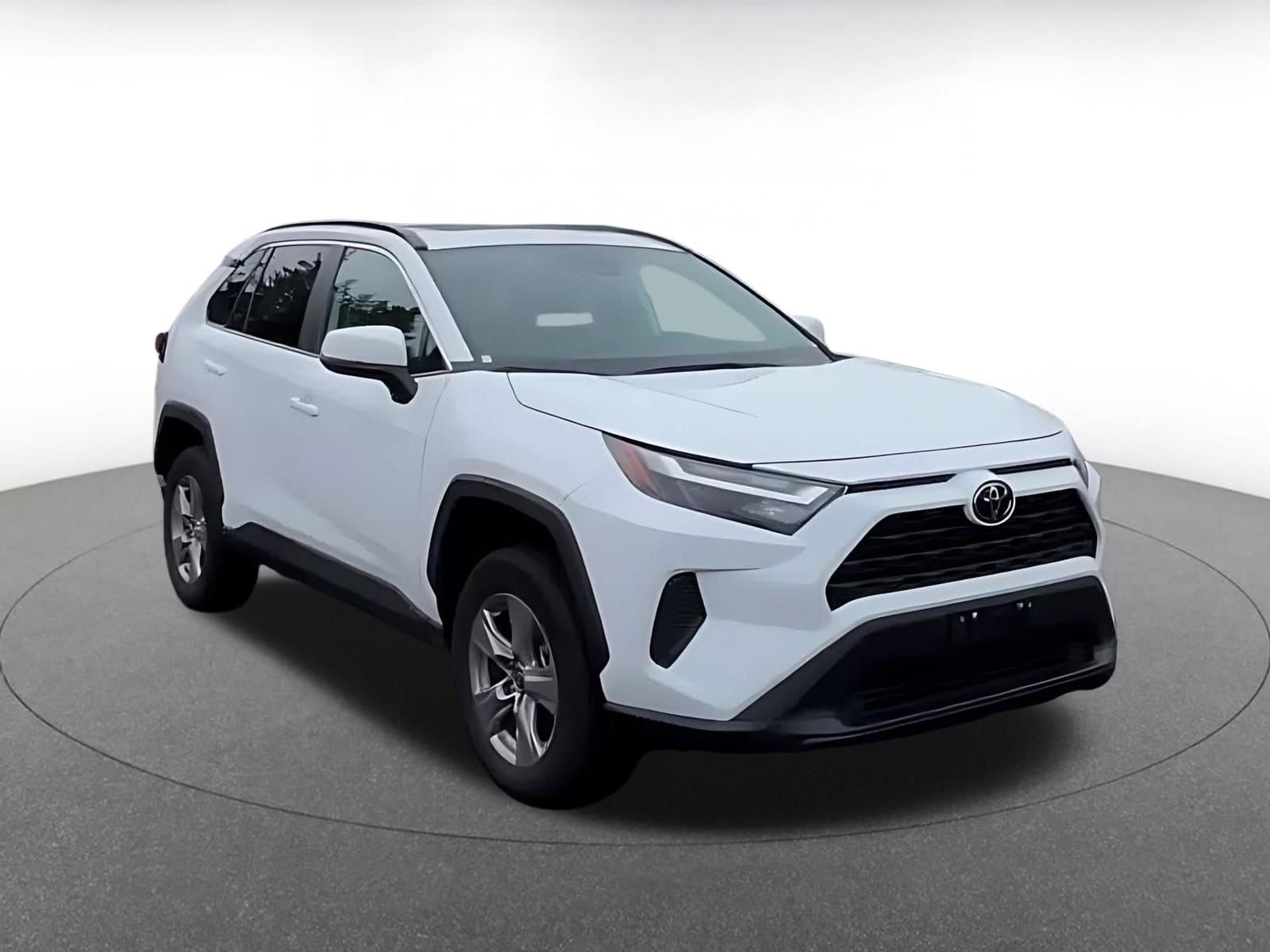 Thumbnail: 2025 Toyota RAV4 - 3