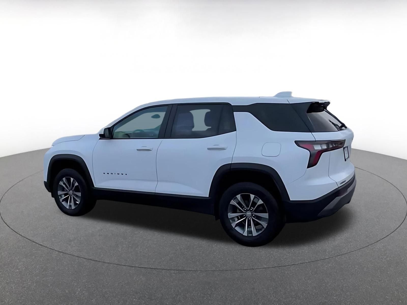 Thumbnail: 2025 Chevrolet Equinox - 10