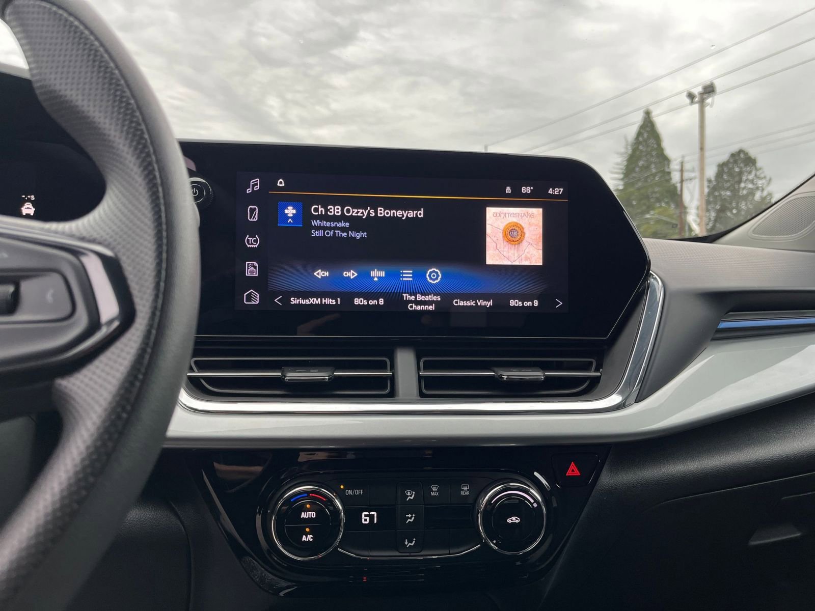 Thumbnail: 2025 Chevrolet Trax - 20