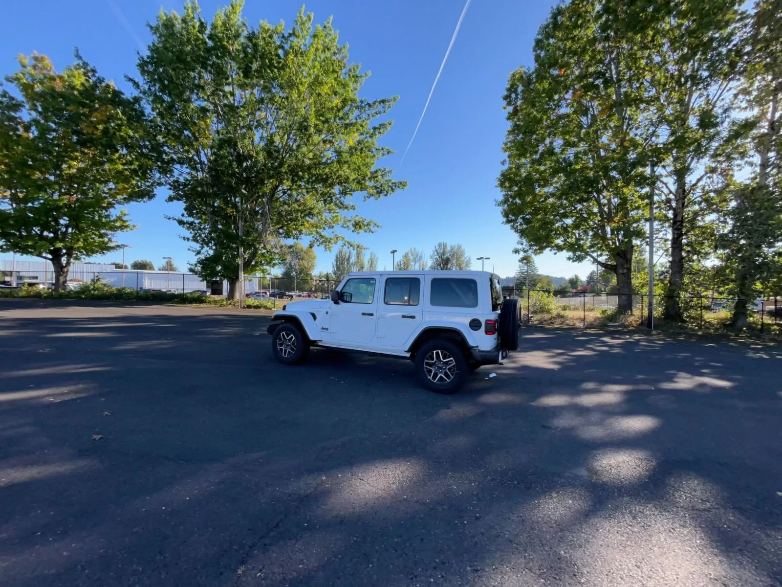 Thumbnail: 2025 Jeep Wrangler - 16