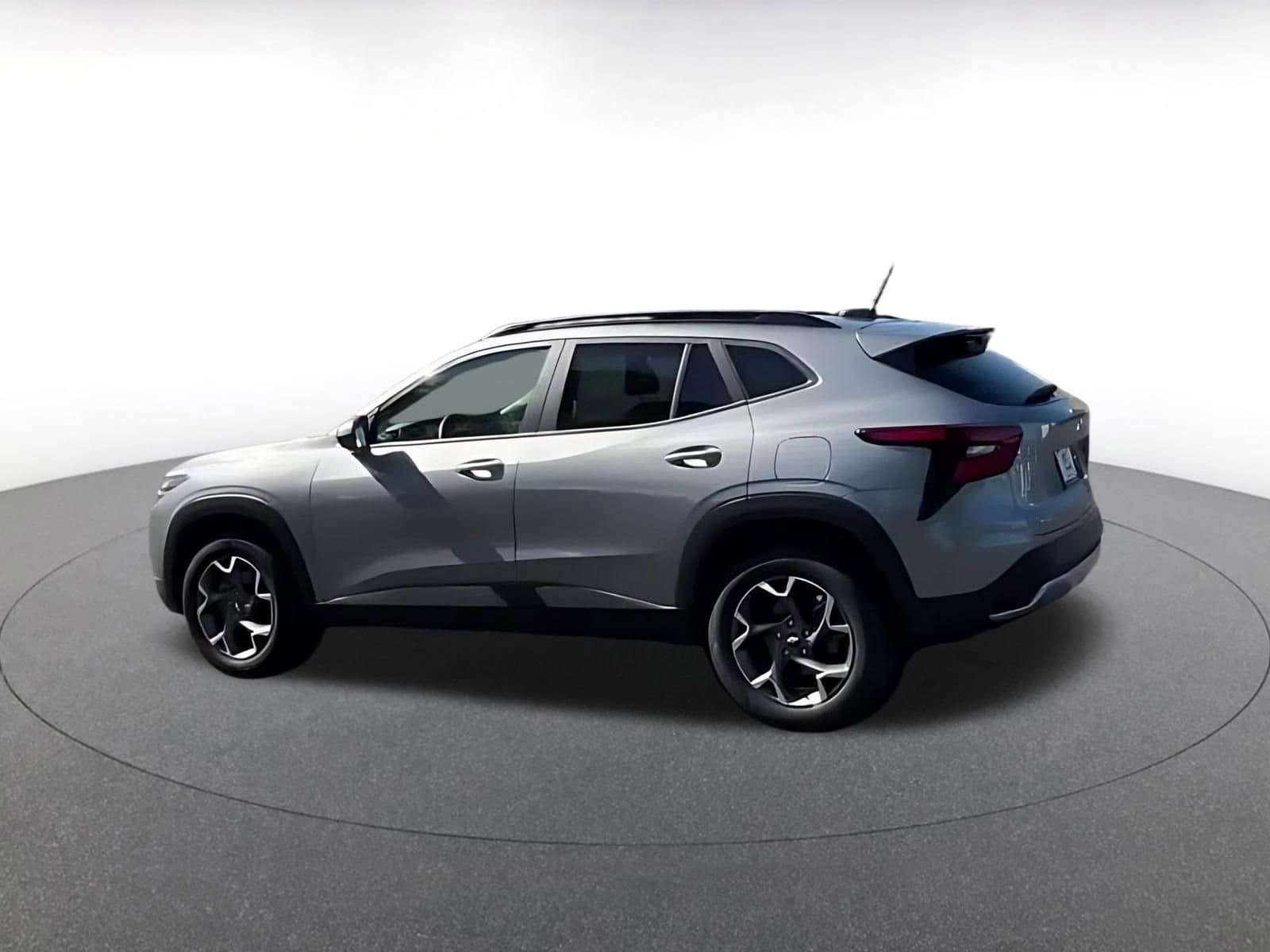Thumbnail: 2025 Chevrolet Trax - 15