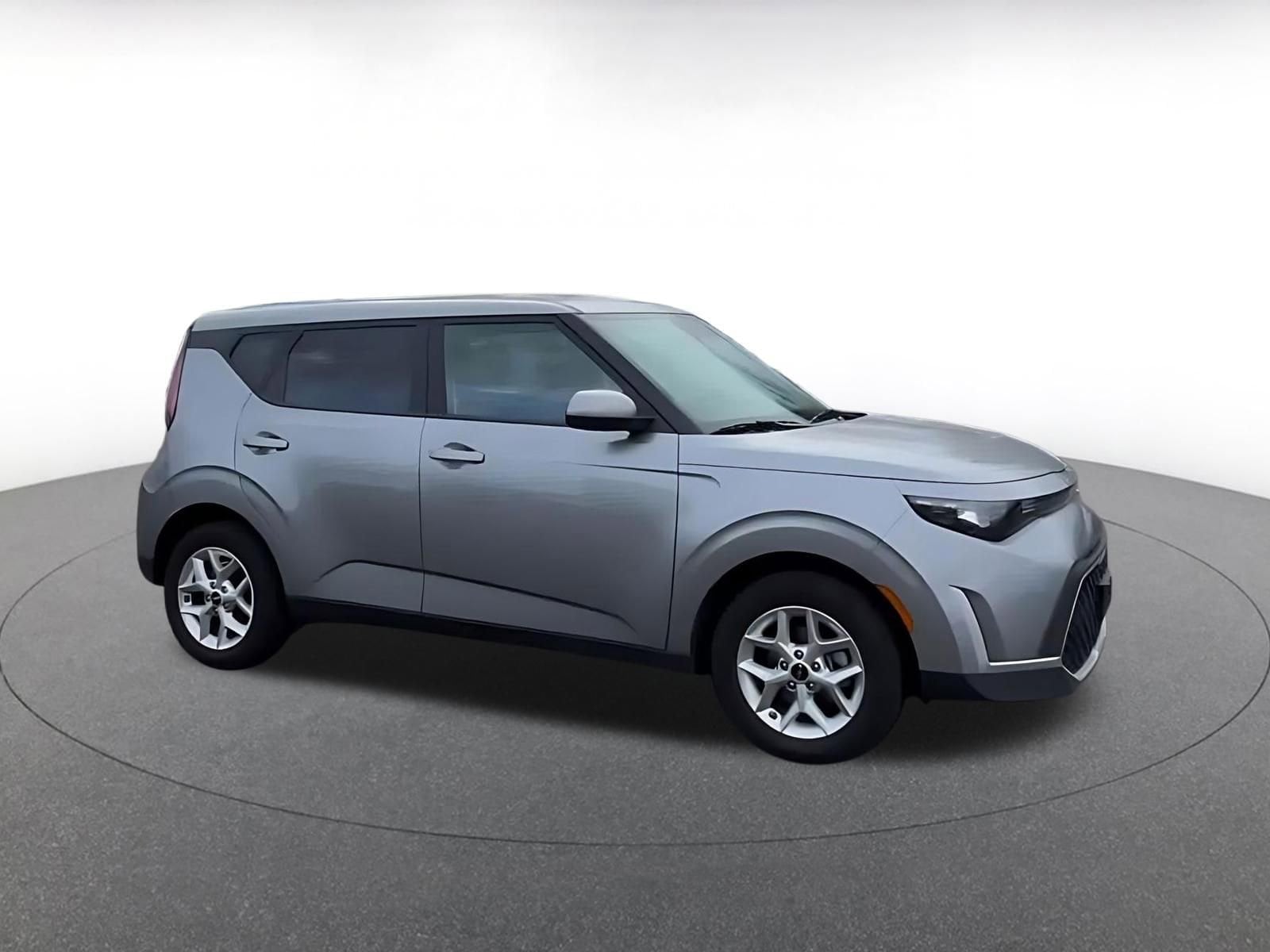 Thumbnail: 2025 Kia Soul - 2