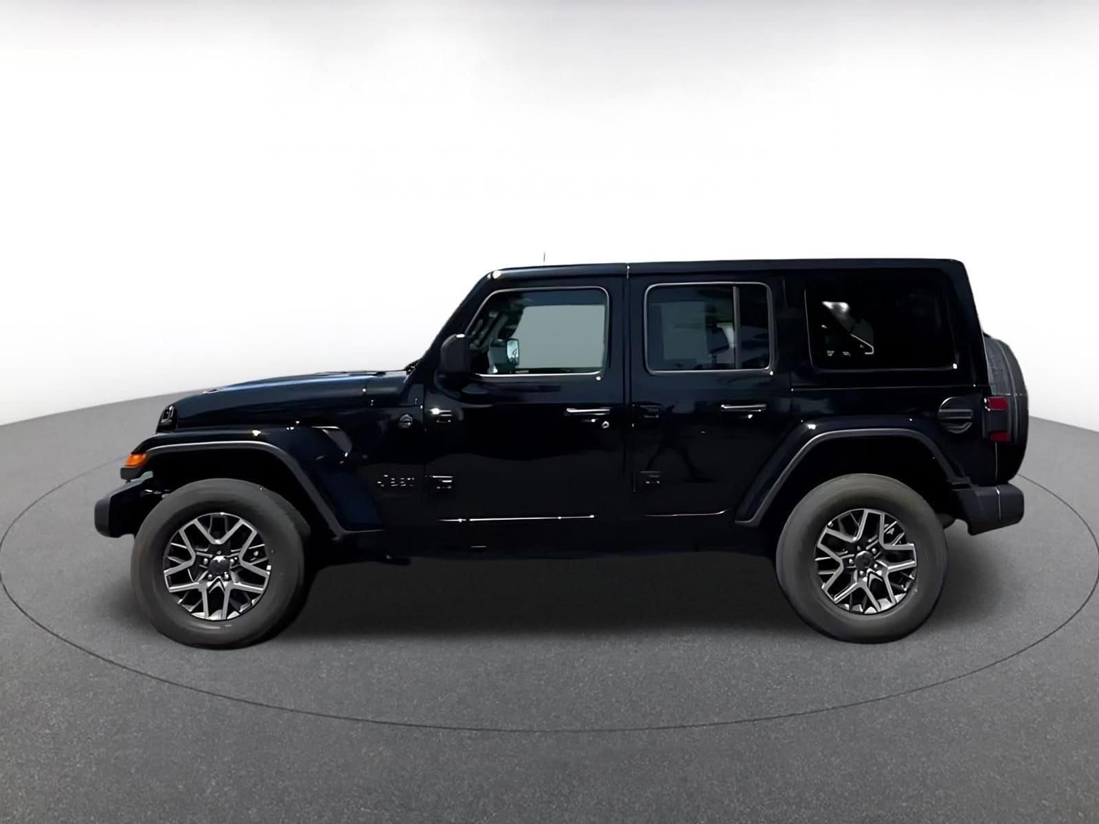 Thumbnail: 2025 Jeep Wrangler - 3