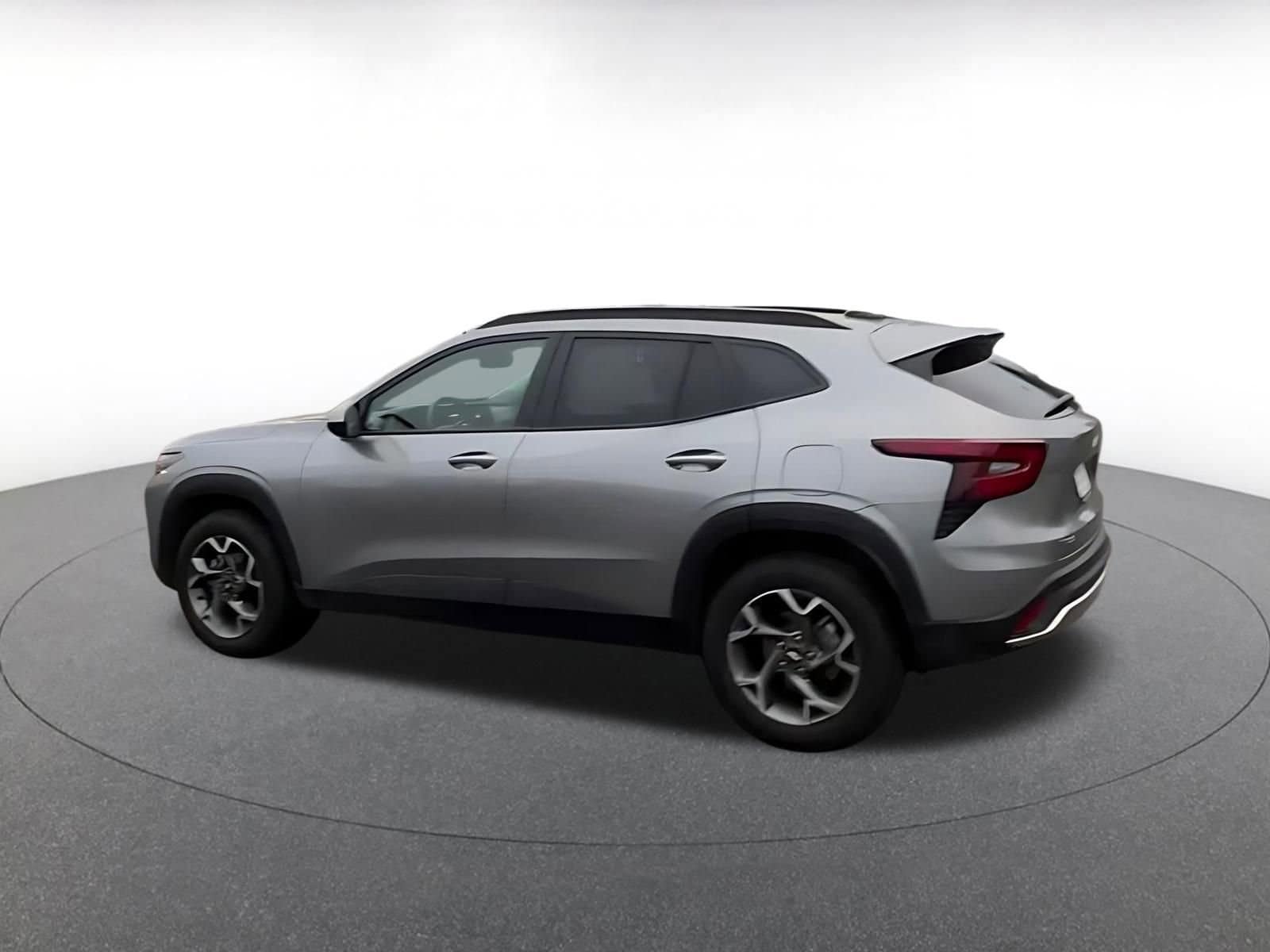 Thumbnail: 2025 Chevrolet Trax - 9