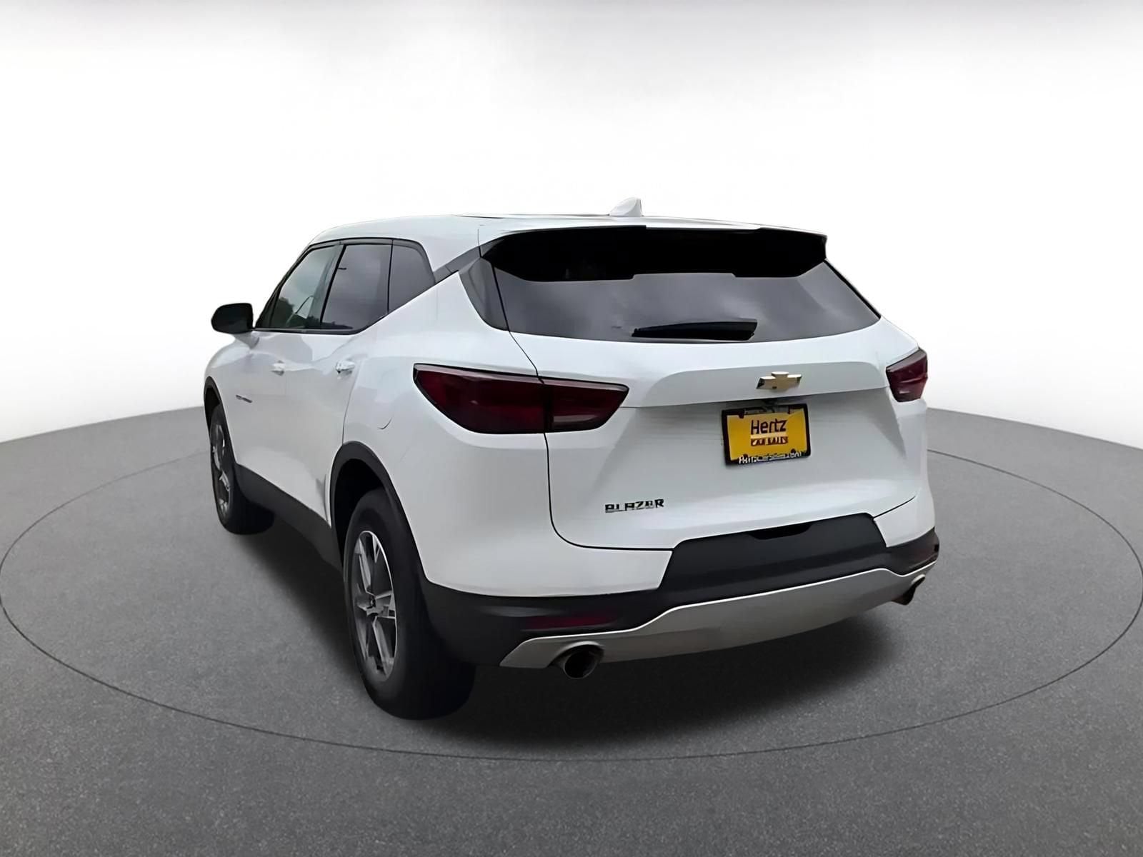 Thumbnail: 2026 Chevrolet Blazer - 10
