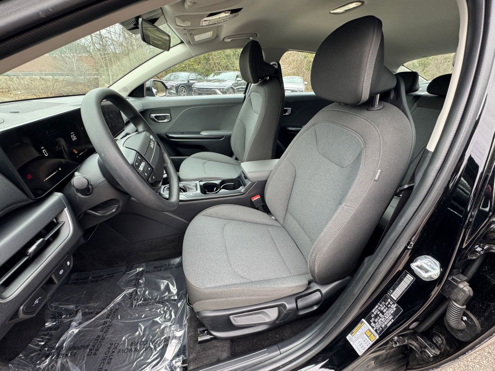 Thumbnail: 2025 Kia K4 - 32