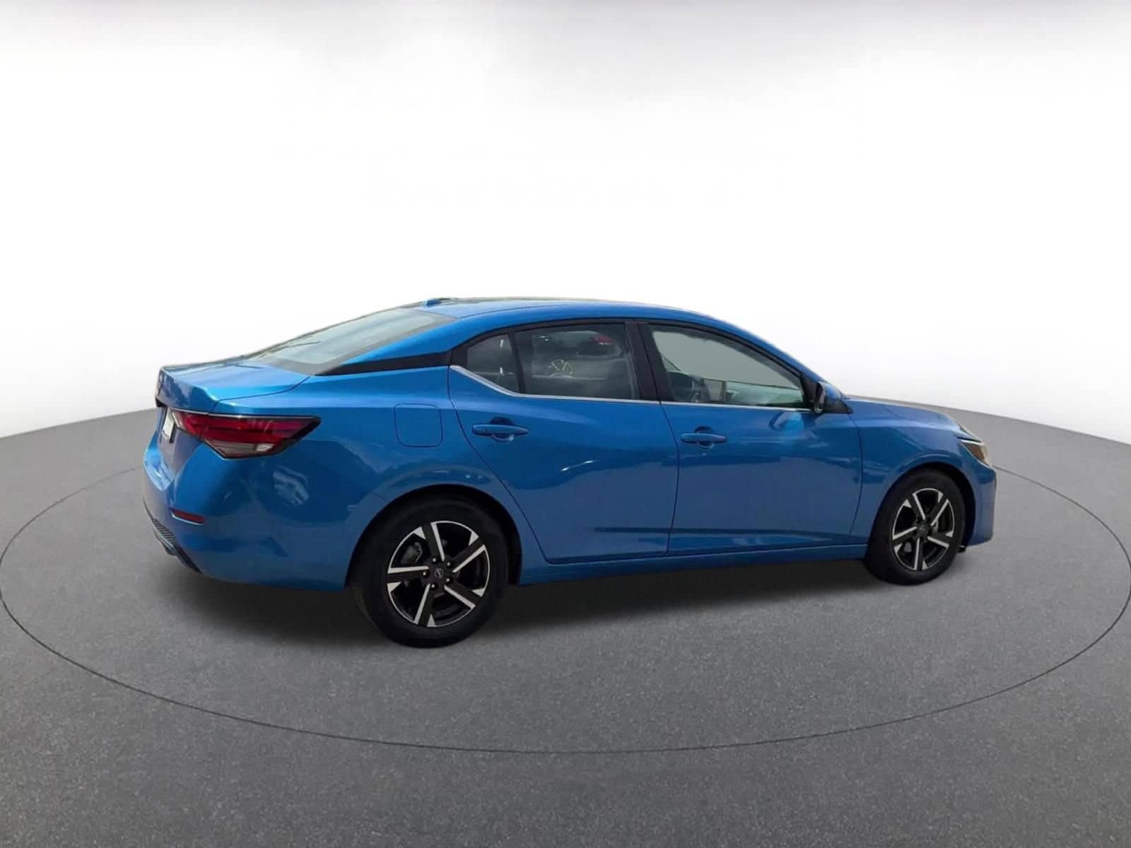Thumbnail: 2025 Nissan Sentra - 14