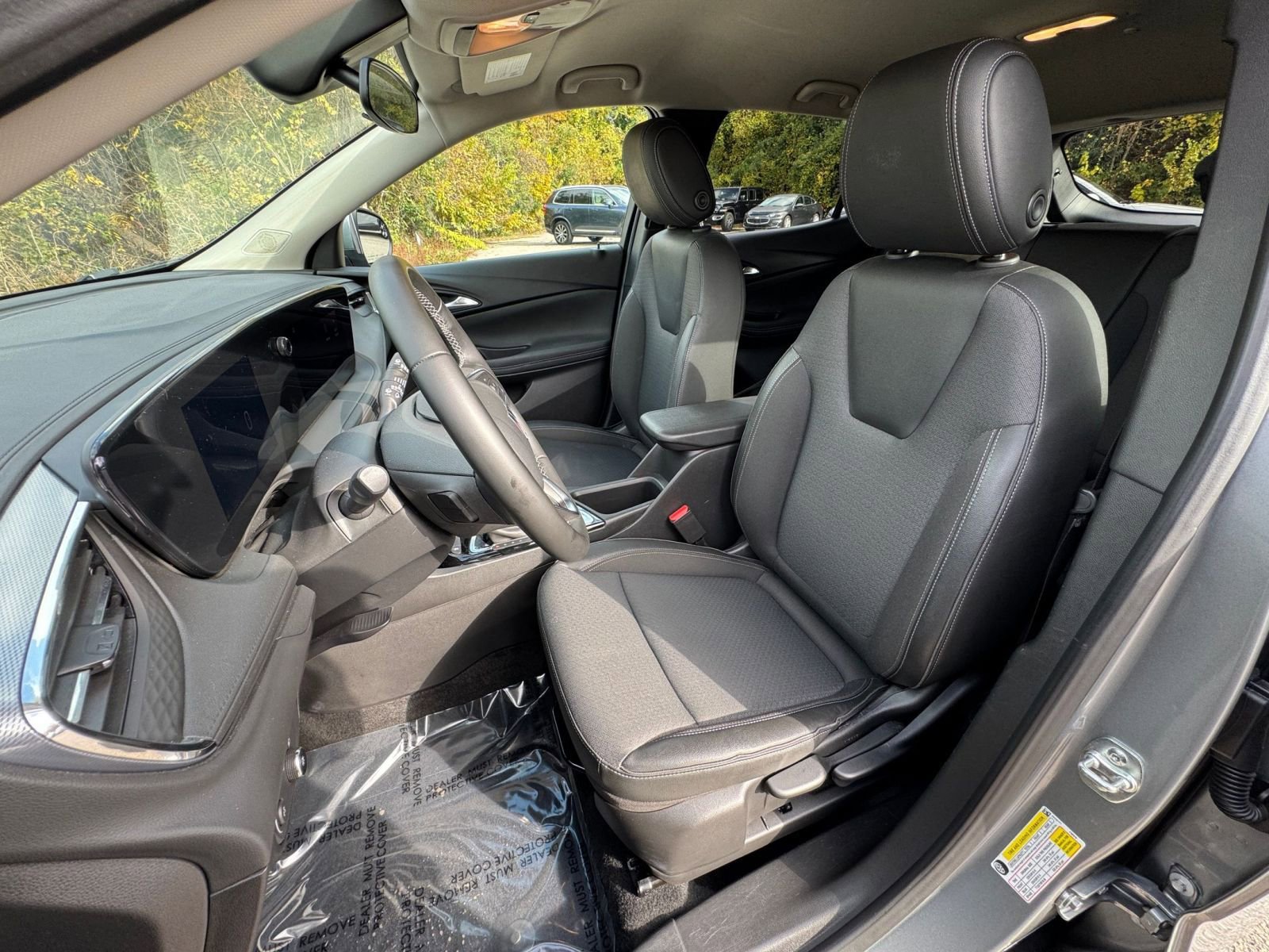 Thumbnail: 2025 Buick Encore GX - 31