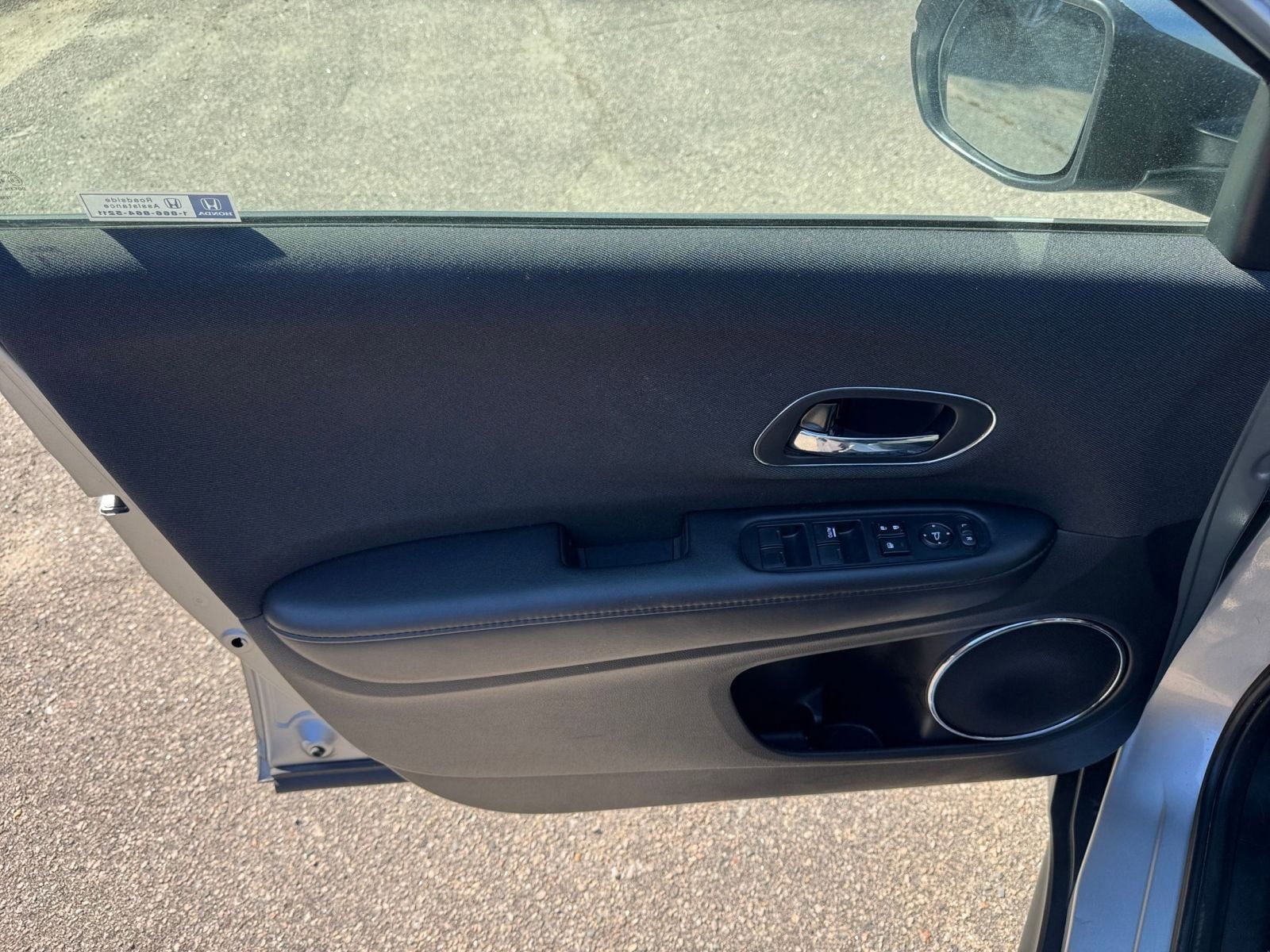 Thumbnail: 2022 Honda HR-V - 18