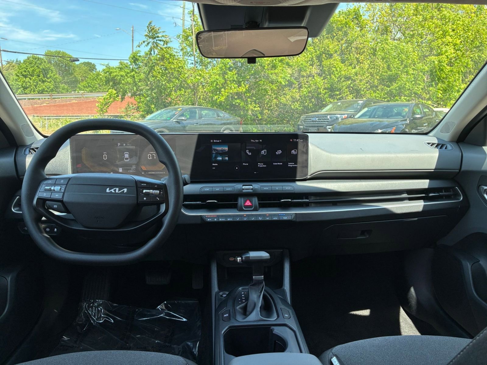 Thumbnail: 2025 Kia K4 - 32