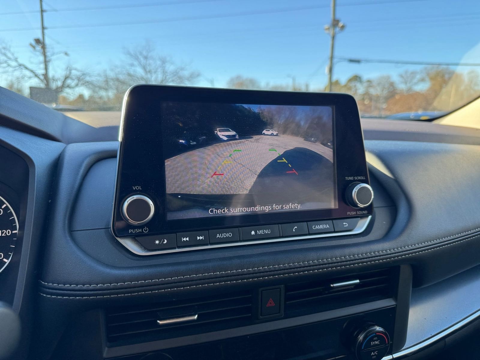 Thumbnail: 2023 Nissan Rogue - 17