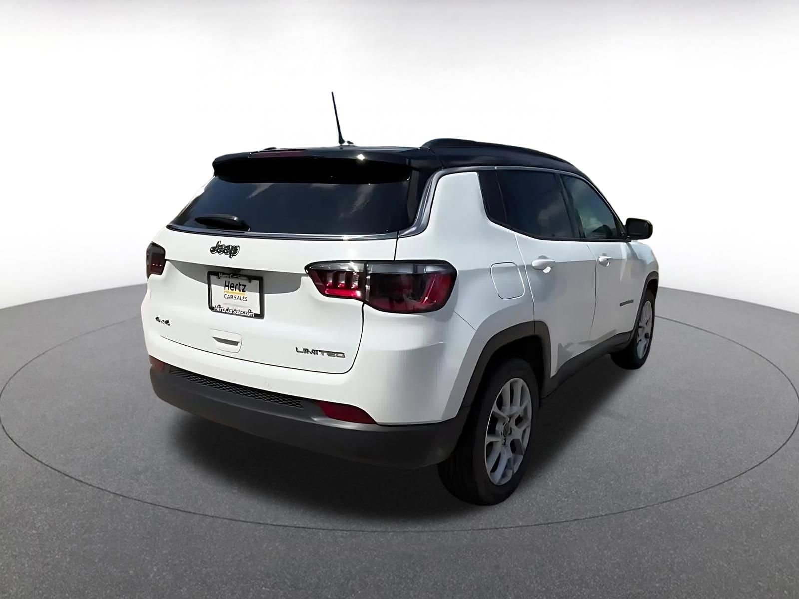 Thumbnail: 2025 Jeep Compass - 14