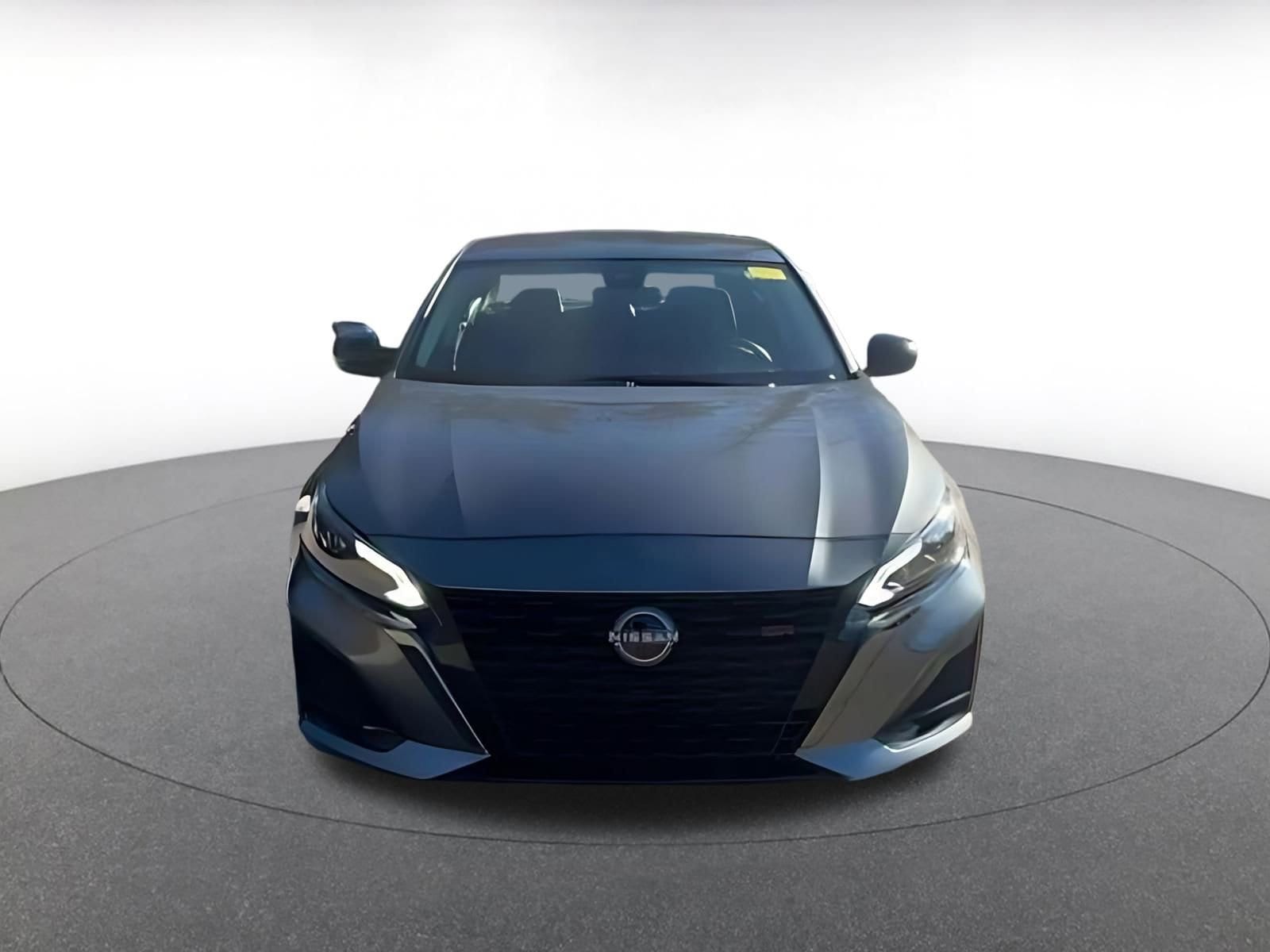 Thumbnail: 2025 Nissan Altima - 16