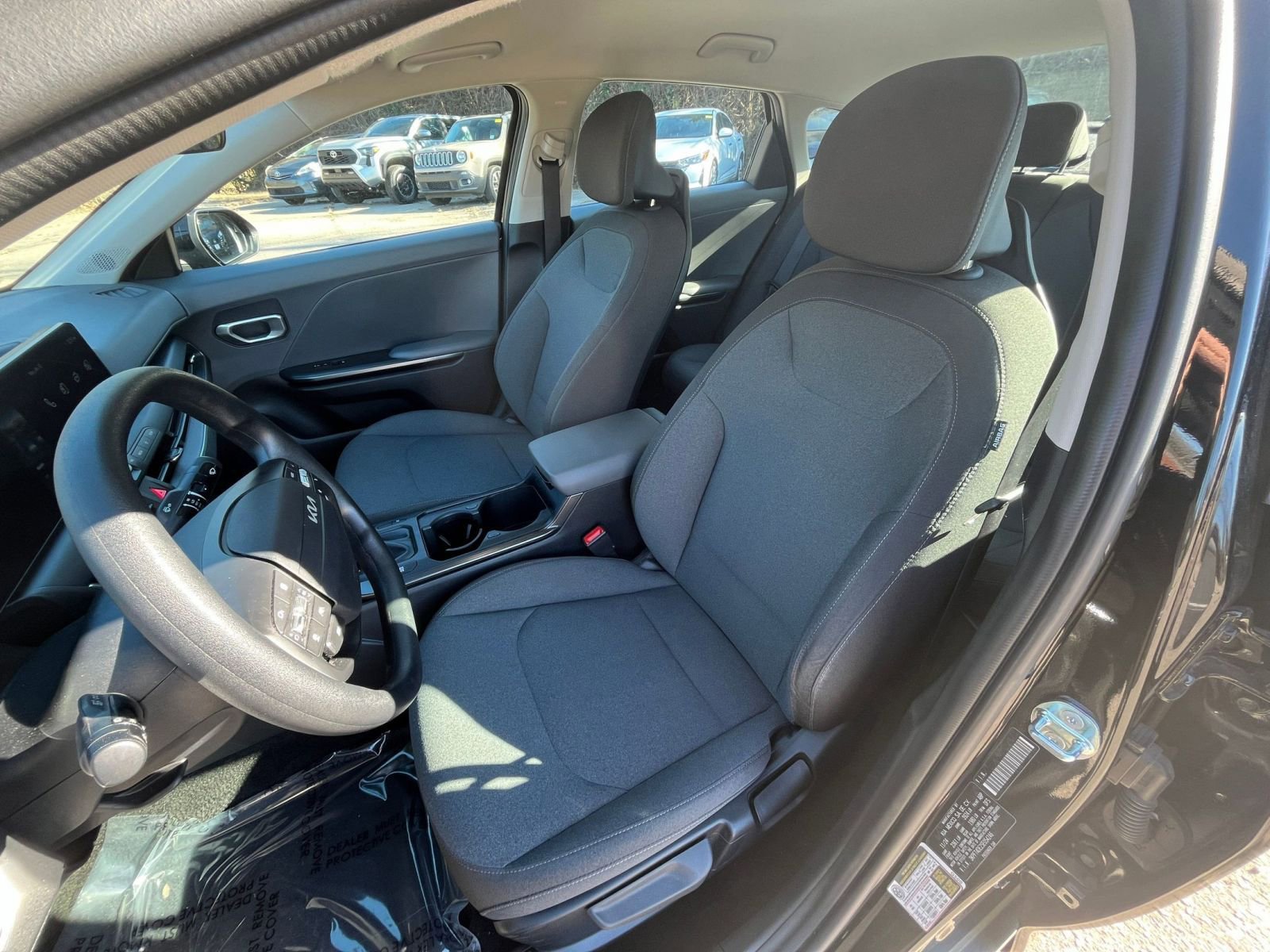 Thumbnail: 2025 Kia K4 - 31