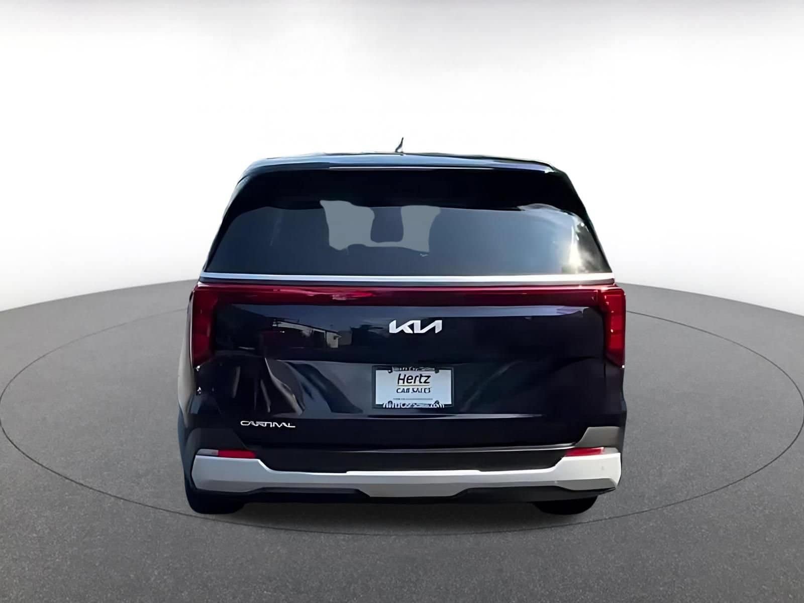 Thumbnail: 2026 Kia Carnival - 10