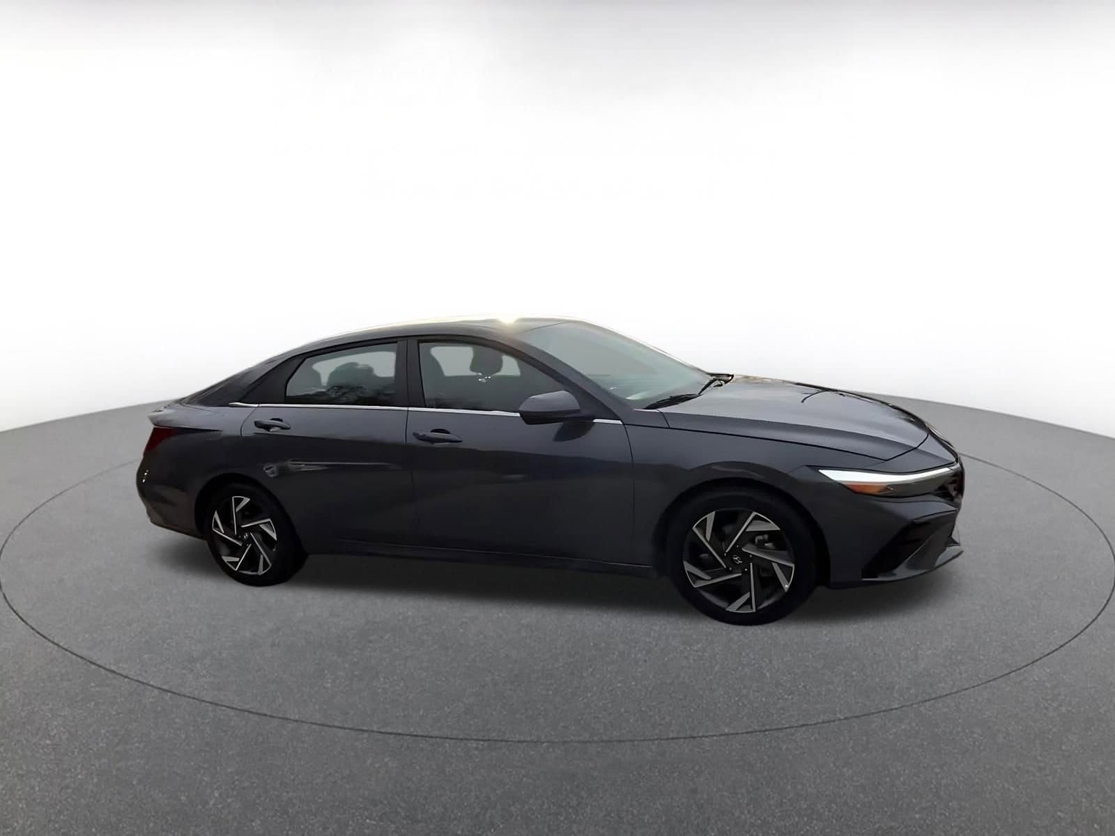 Thumbnail: 2025 Hyundai Elantra - 2