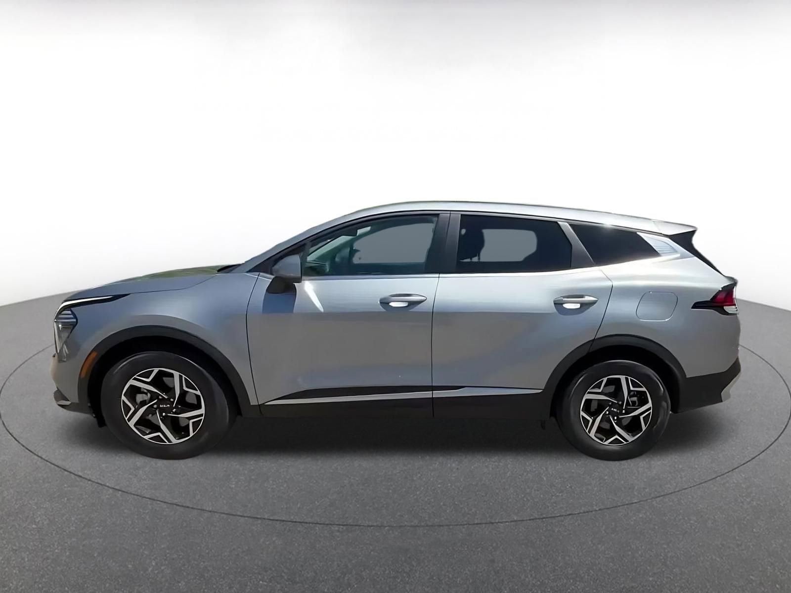 Thumbnail: 2025 Kia Sportage - 9