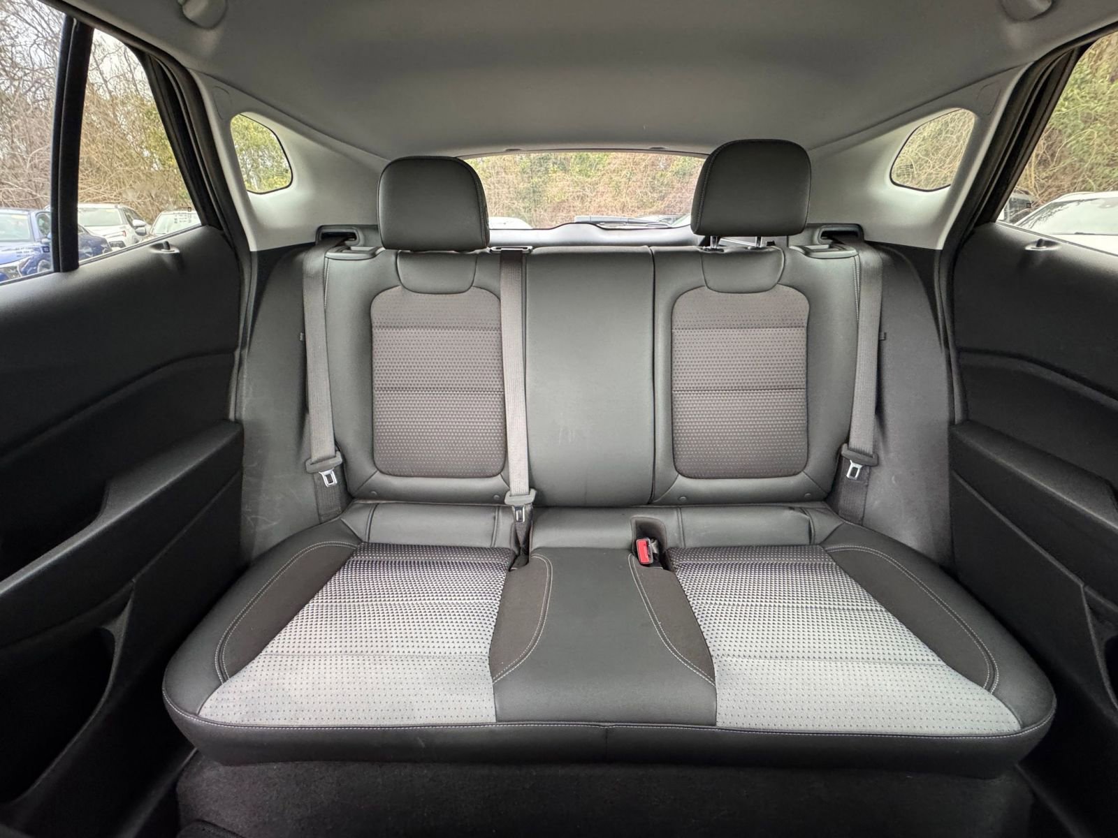 Thumbnail: 2025 Chevrolet Trax - 34