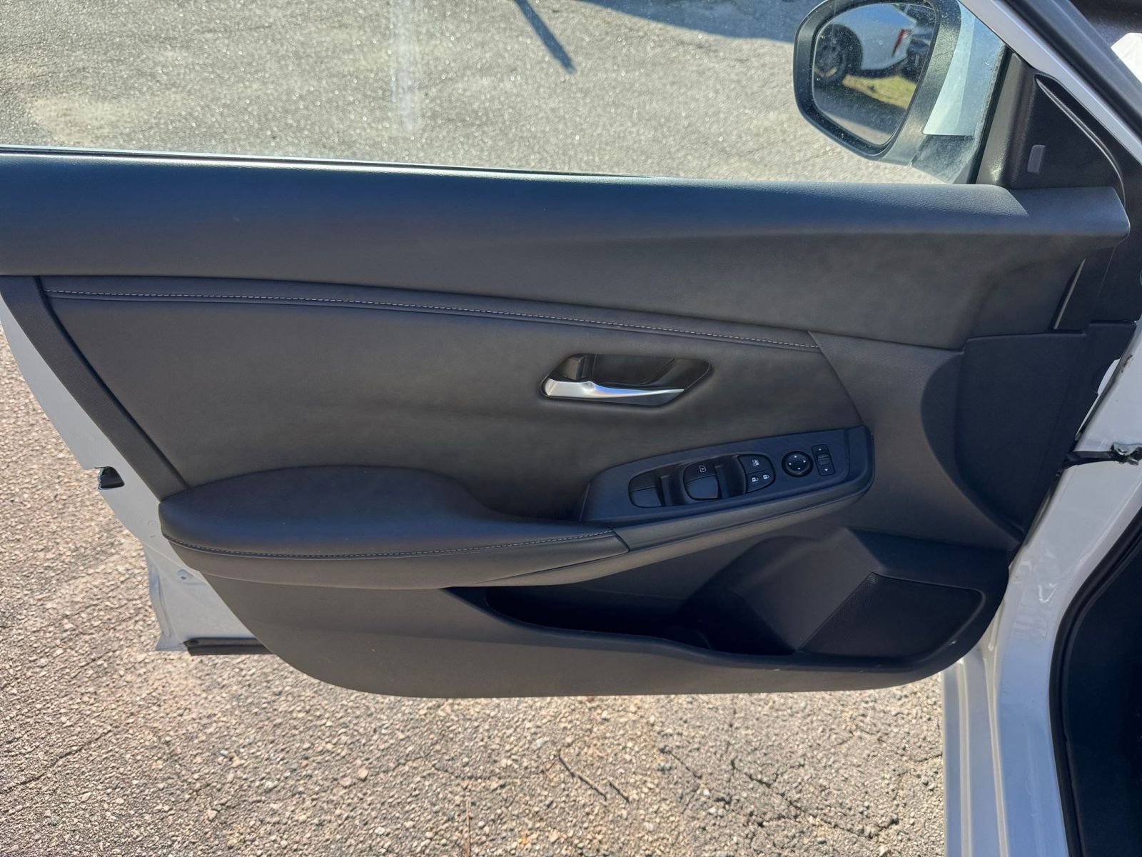 Thumbnail: 2025 Nissan Sentra - 18