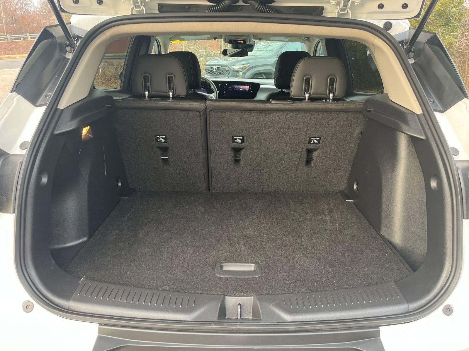 Thumbnail: 2025 Buick Encore GX - 25