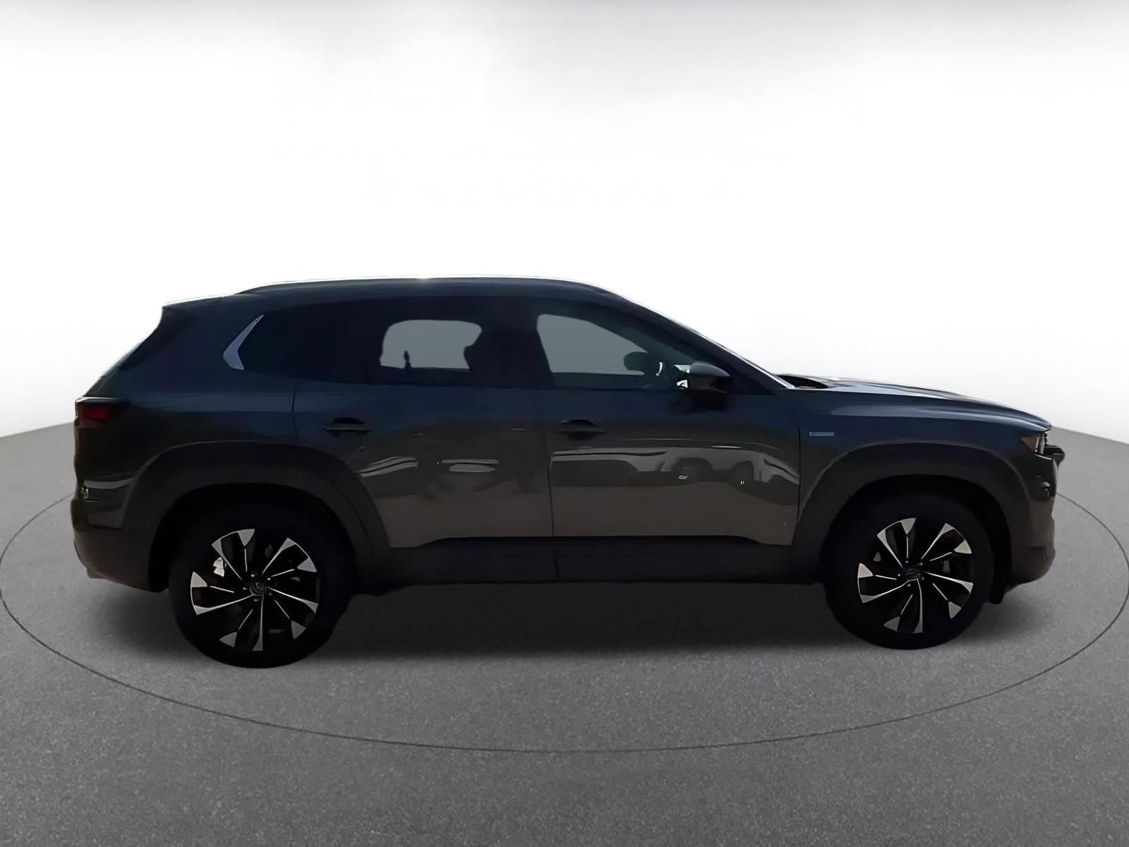 Thumbnail: 2025 Mazda CX-50 - 16