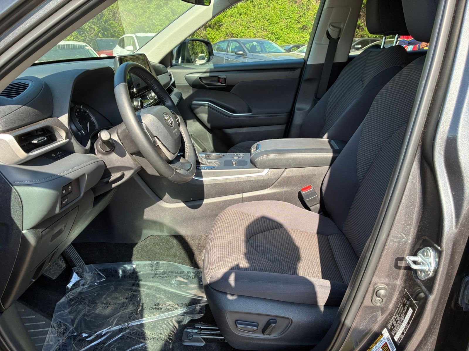 Thumbnail: 2025 Toyota Highlander - 27