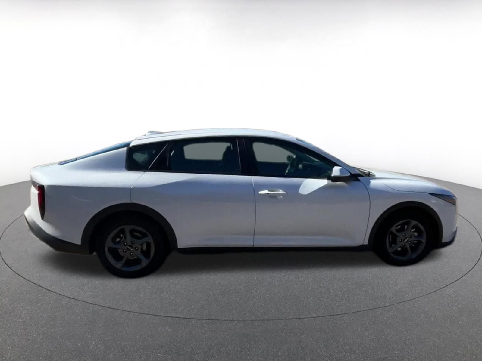 Thumbnail: 2025 Kia K4 - 16