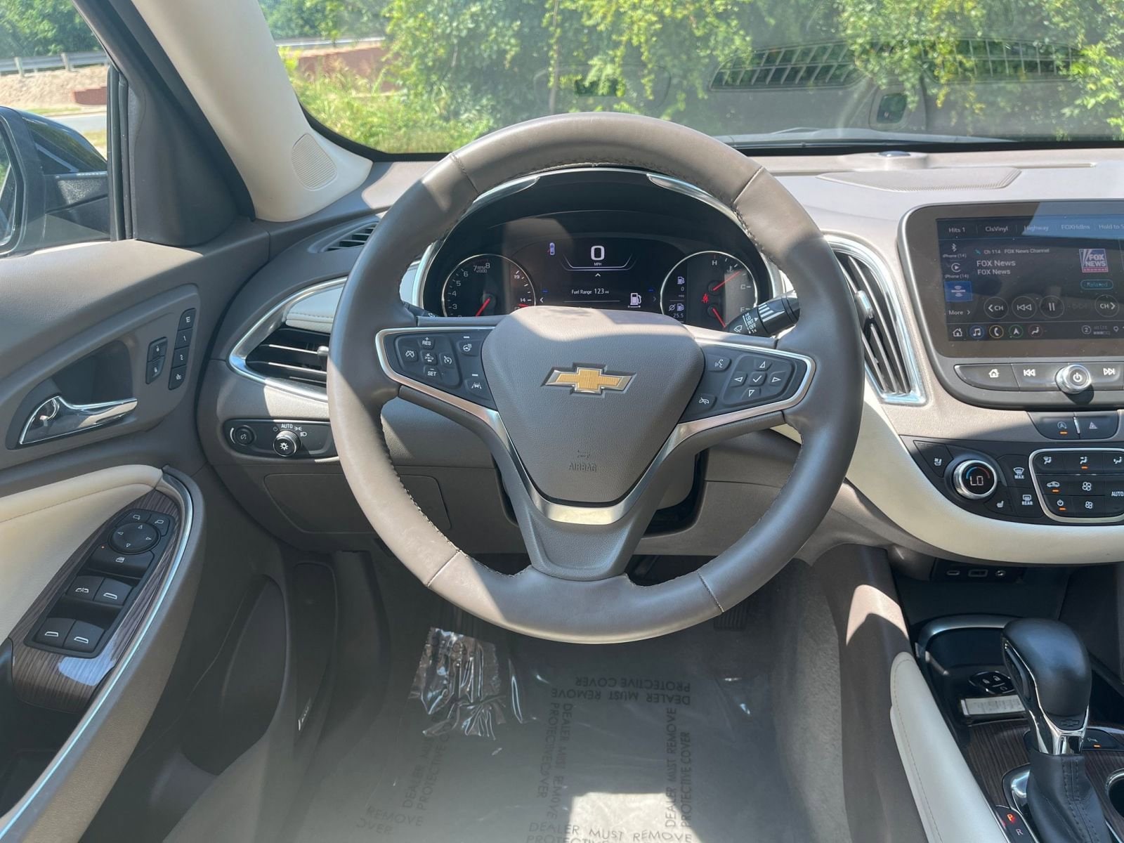 Thumbnail: 2024 Chevrolet Malibu - 29