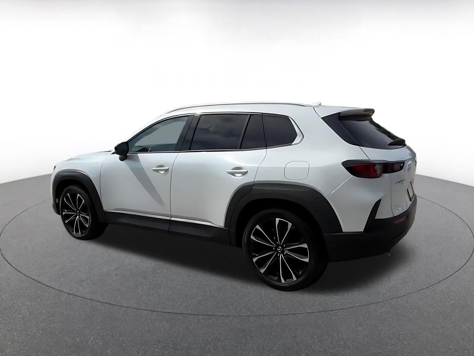 Thumbnail: 2025 Mazda CX-50 - 10