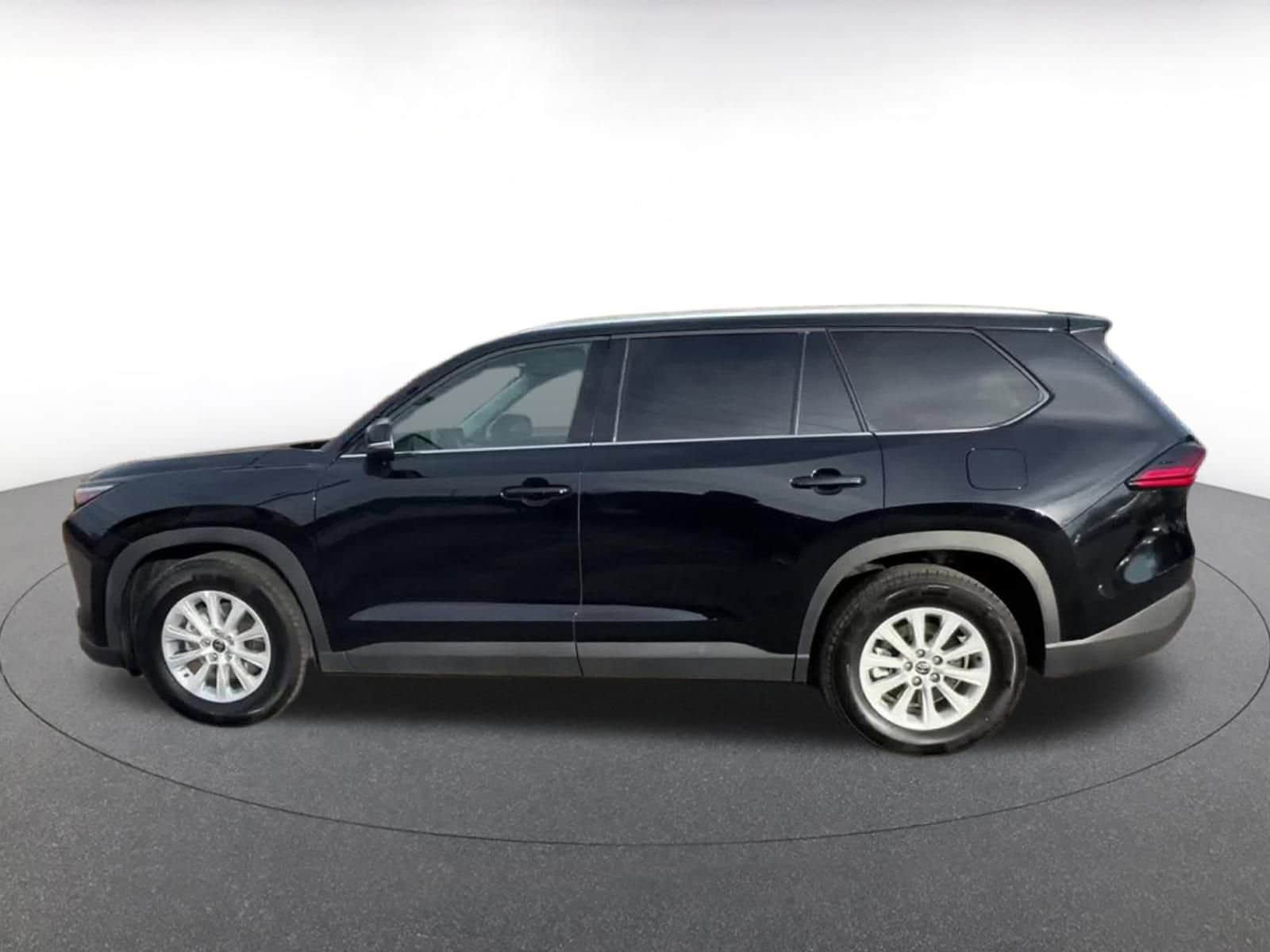 Thumbnail: 2025 Toyota Grand Highlander - 9