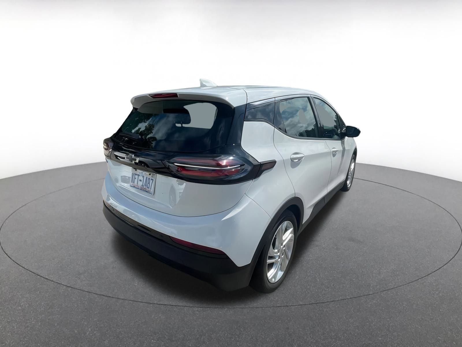 Thumbnail: 2023 Chevrolet Bolt EV - 7